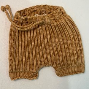 Misha and puff knit shorts mustard size 12-18 m